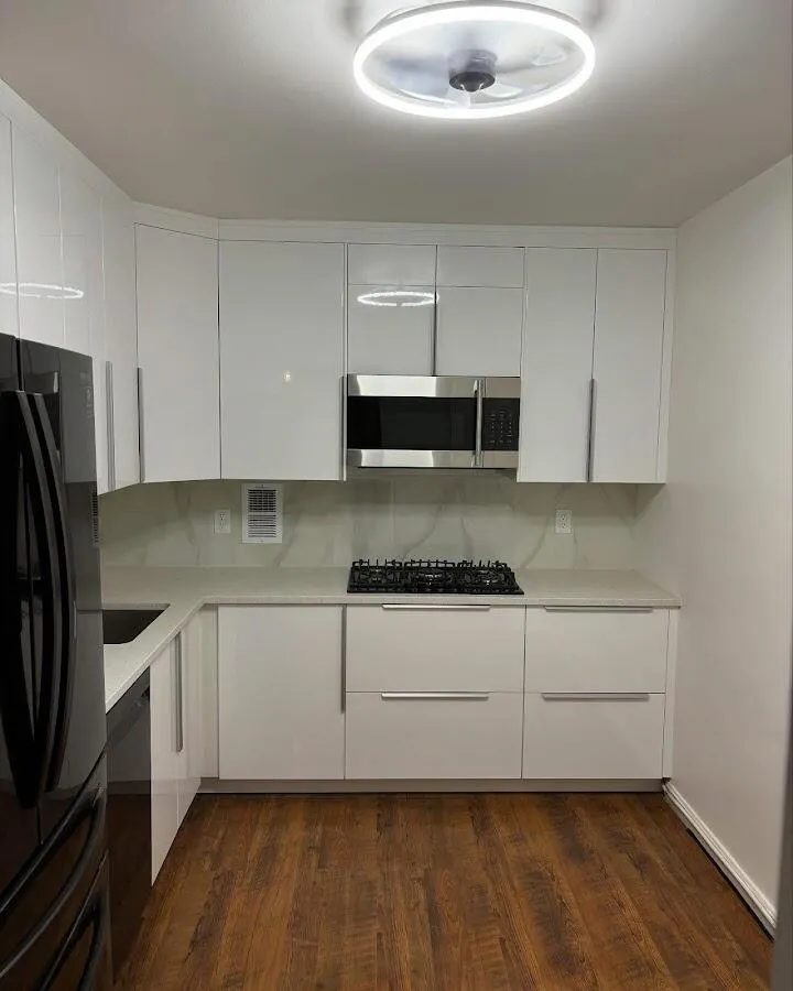 Renovated kitchen with quartz countertops in Roselle Park